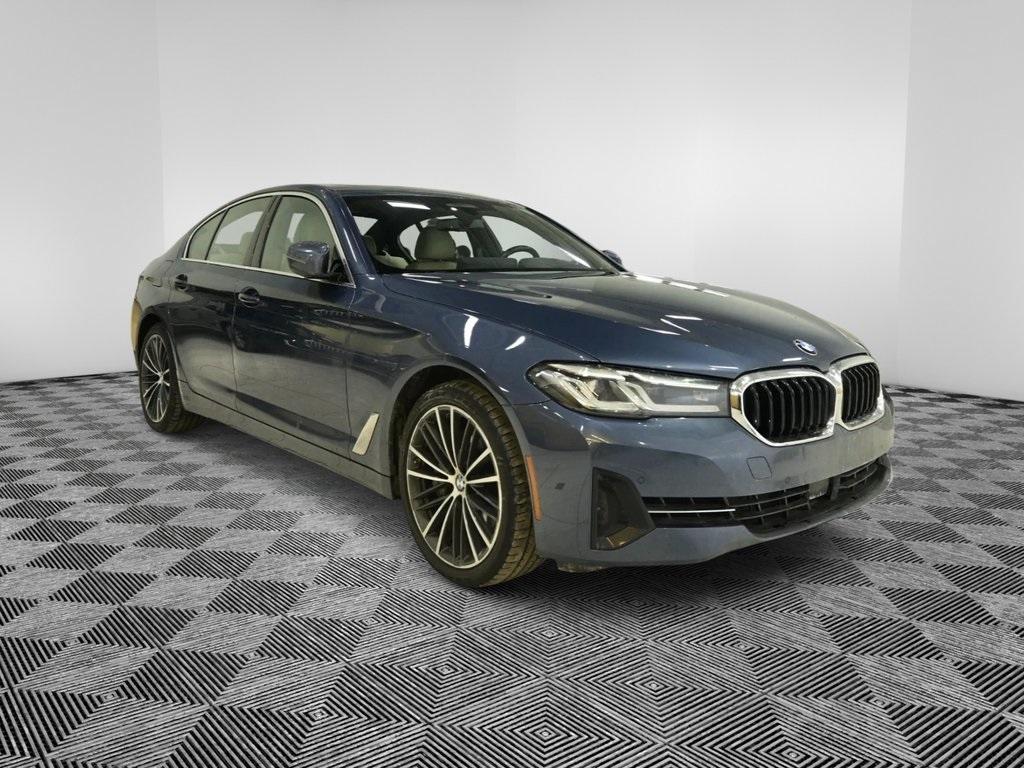 used 2023 BMW 540 car, priced at $37,000