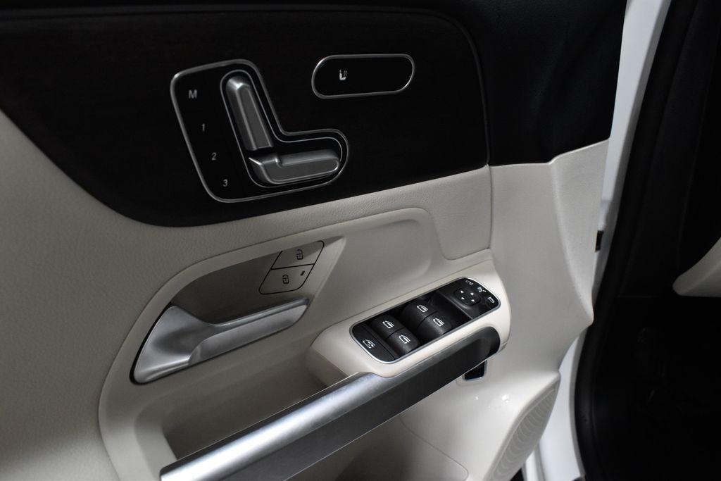 used 2023 Mercedes-Benz GLB 250 car, priced at $33,331