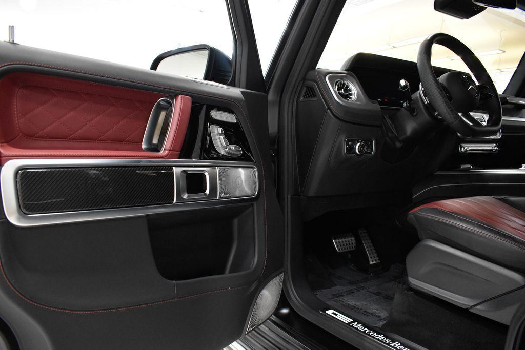 used 2025 Mercedes-Benz G-Class car, priced at $164,385