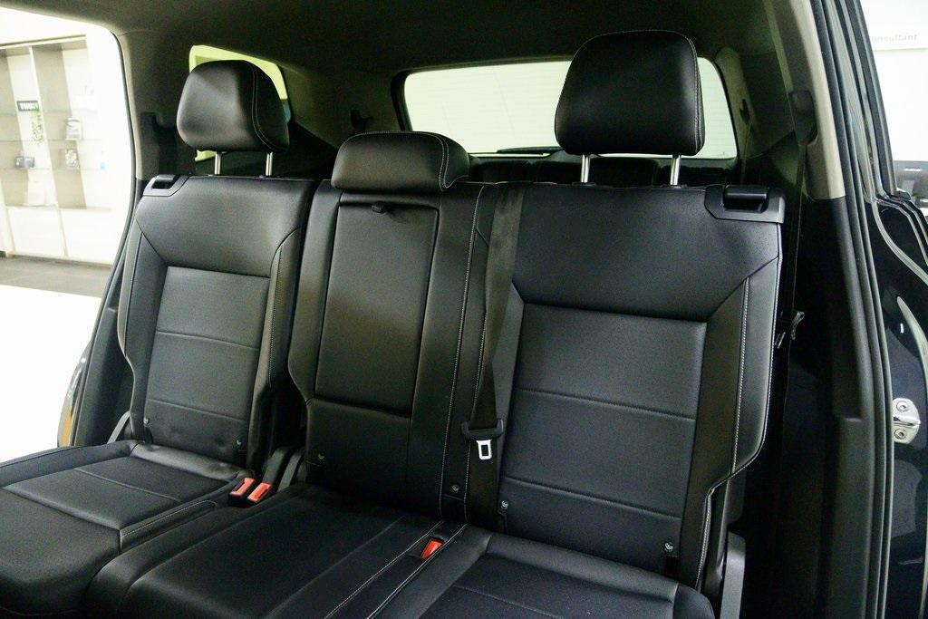 used 2021 Volkswagen Atlas car, priced at $19,253