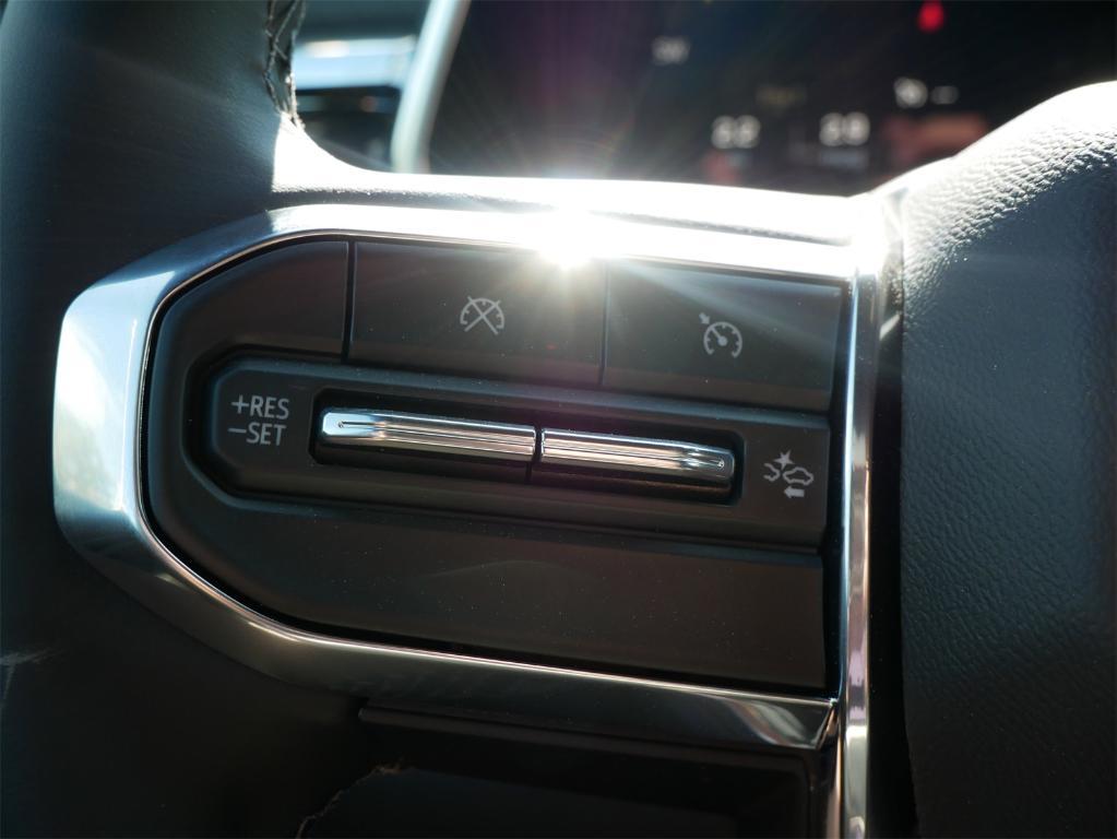 new 2026 GMC Canyon car, priced at $45,525