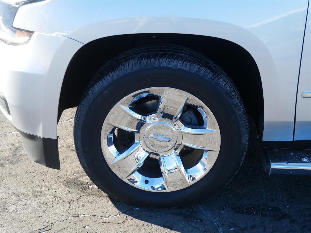 used 2018 Chevrolet Suburban car, priced at $17,556