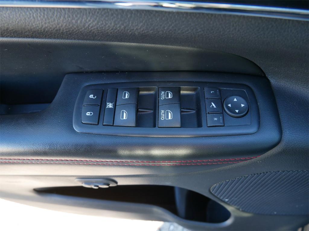 used 2017 Jeep Grand Cherokee car, priced at $15,998