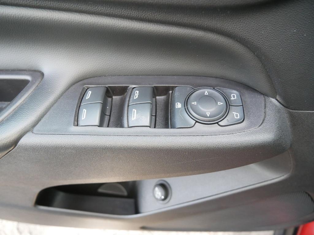 used 2020 Chevrolet Equinox car, priced at $12,495