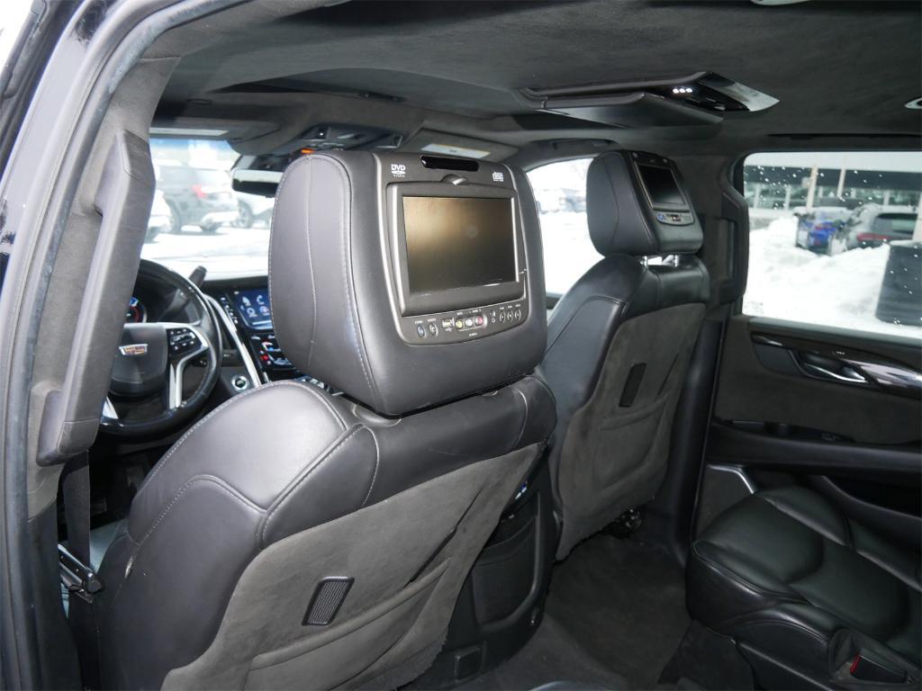 used 2019 Cadillac Escalade ESV car, priced at $24,568