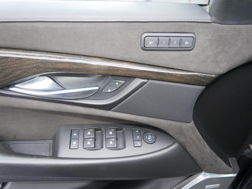 used 2019 Cadillac Escalade ESV car, priced at $24,568