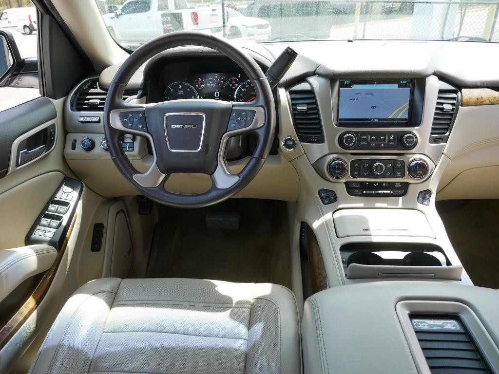 used 2017 GMC Yukon car, priced at $23,188