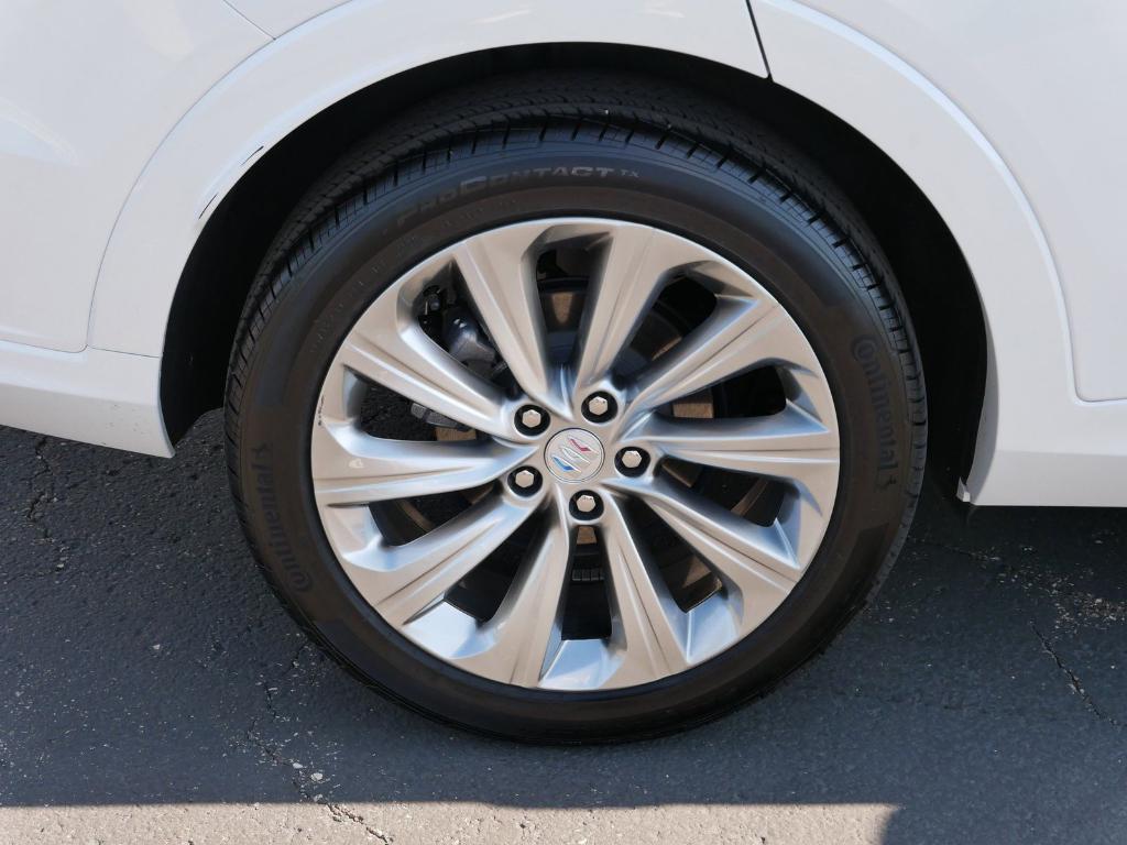 new 2025 Buick Envista car, priced at $29,384