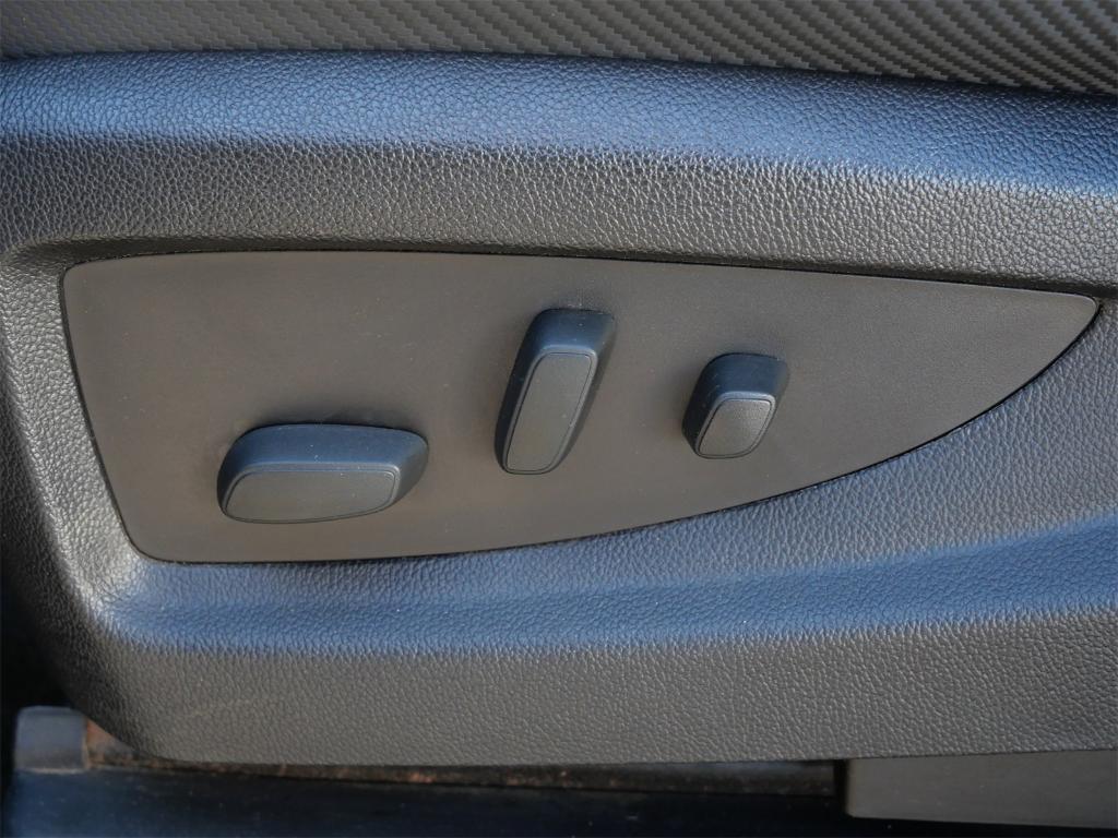 used 2017 GMC Sierra 1500 car, priced at $21,899