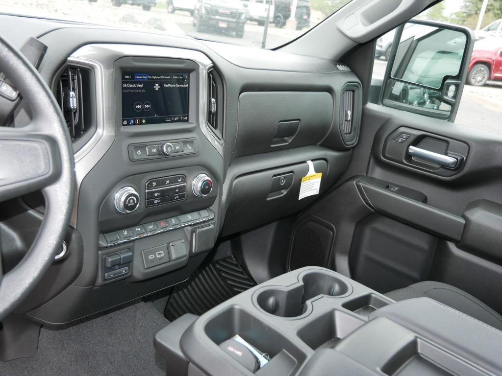 new 2025 GMC Sierra 3500 car, priced at $51,340