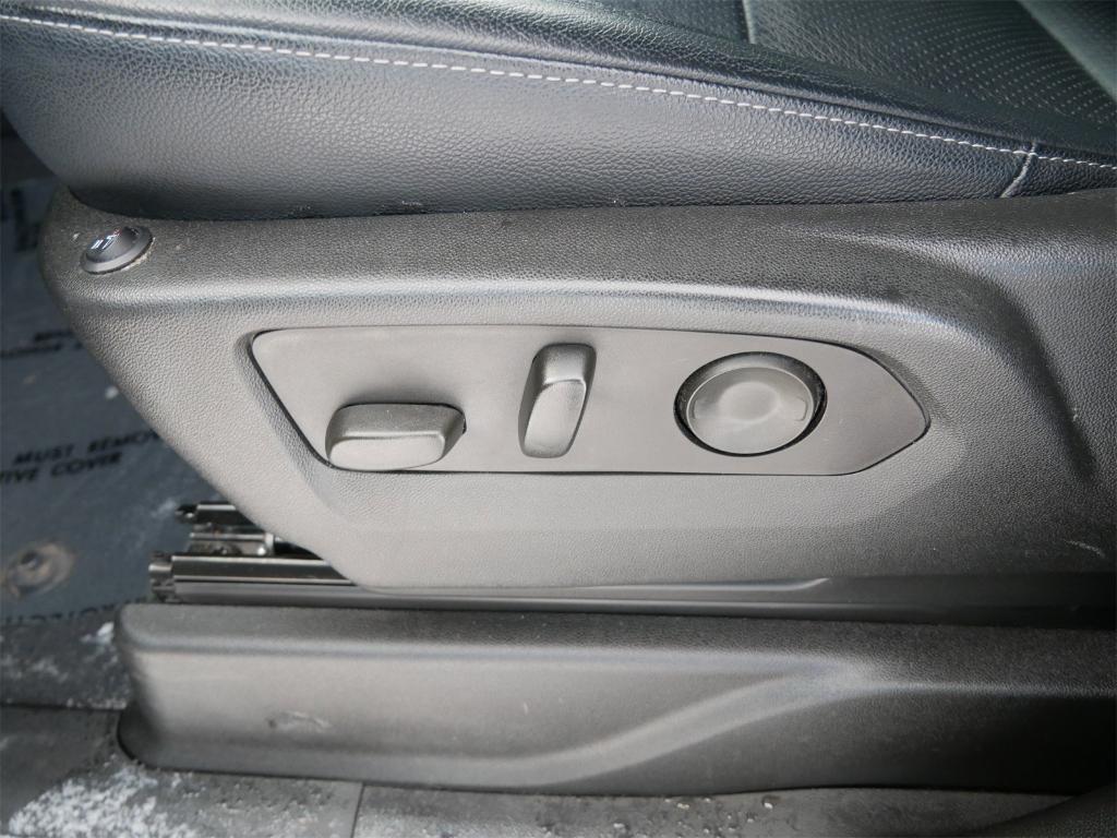 used 2023 Chevrolet Suburban car, priced at $45,701