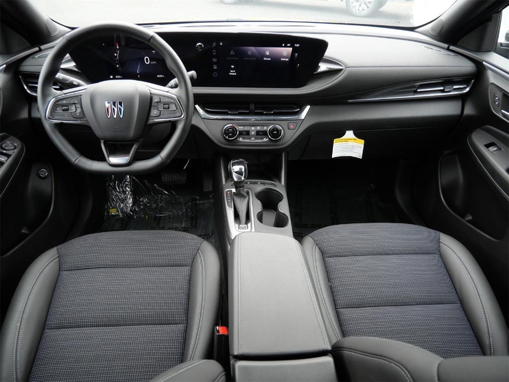 new 2025 Buick Envista car, priced at $25,275