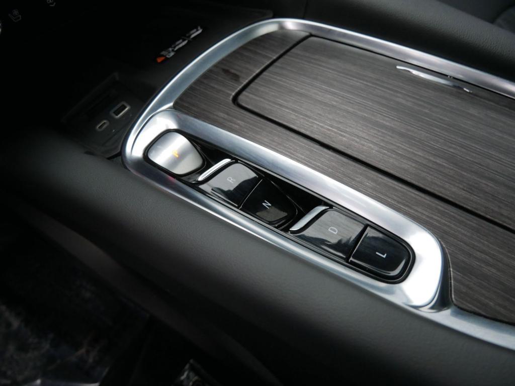 used 2024 Buick Enclave car, priced at $39,344