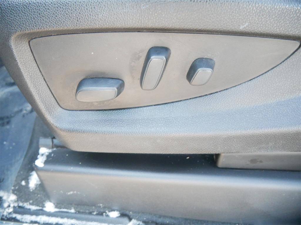 used 2019 GMC Yukon car, priced at $29,895