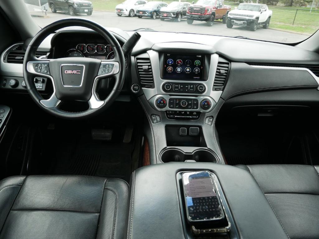 used 2015 GMC Yukon car, priced at $16,895