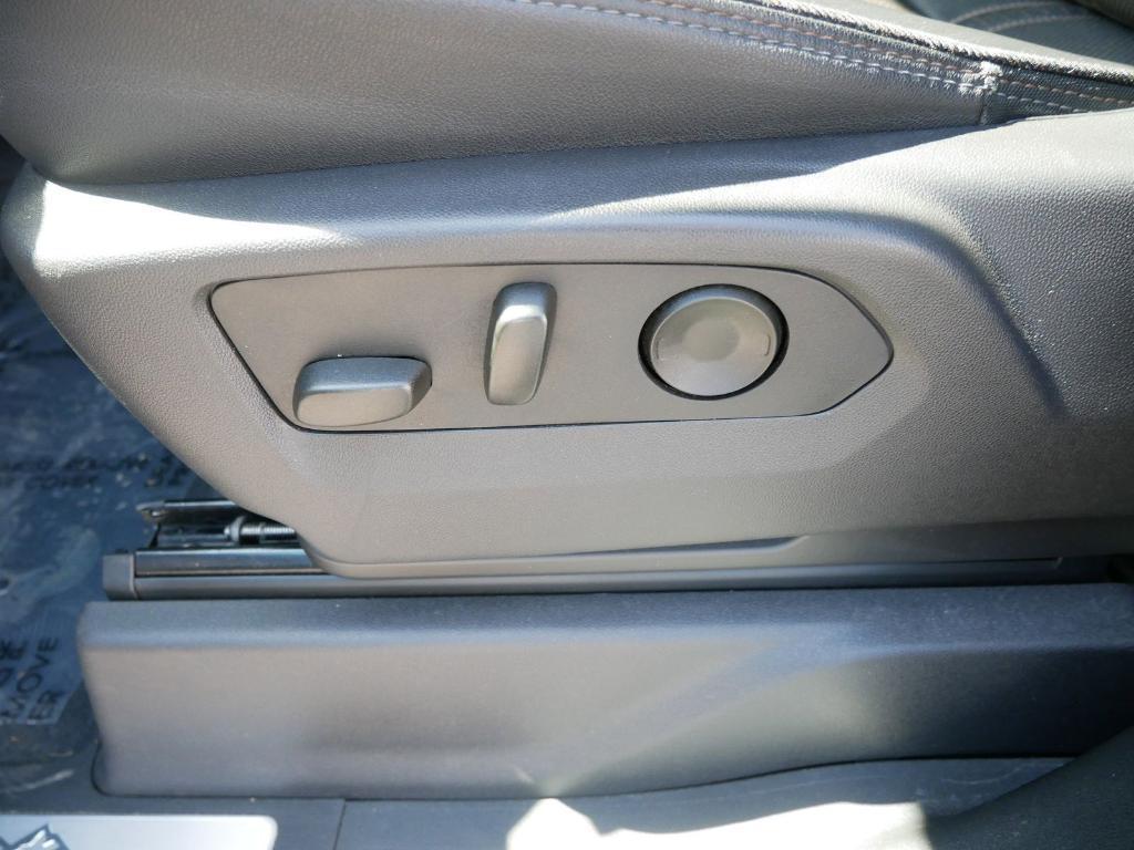 used 2025 Chevrolet Silverado 3500 car, priced at $69,956