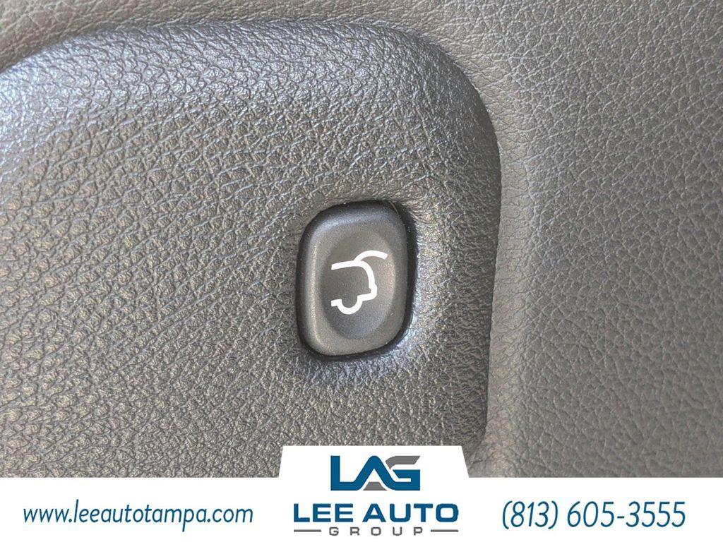 used 2018 Jeep Grand Cherokee car, priced at $14,000