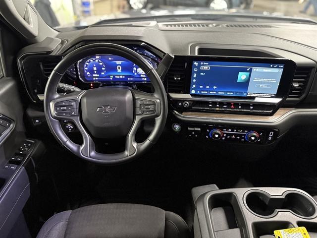 used 2024 Chevrolet Silverado 1500 car, priced at $32,860
