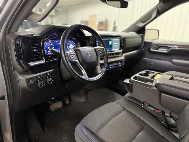 used 2024 Chevrolet Silverado 1500 car, priced at $32,860