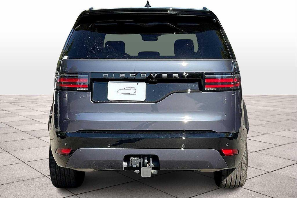 used 2025 Land Rover Discovery car, priced at $59,698