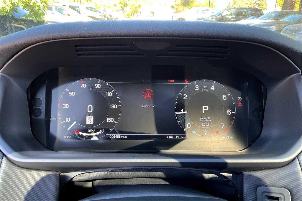 used 2025 Land Rover Discovery car, priced at $59,698