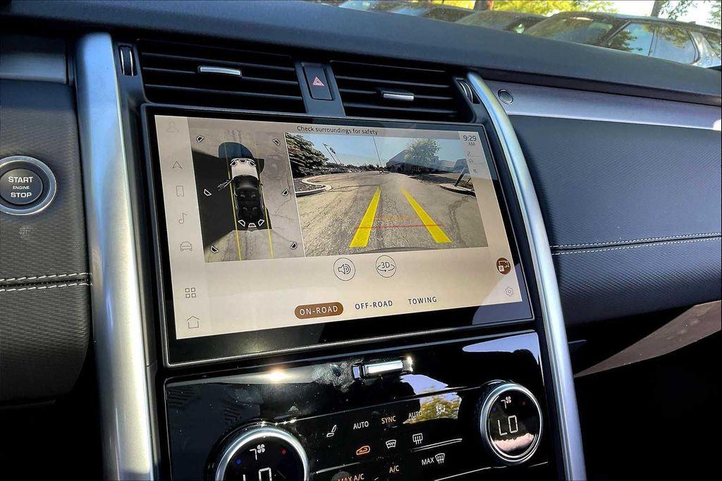 used 2025 Land Rover Discovery car, priced at $59,698