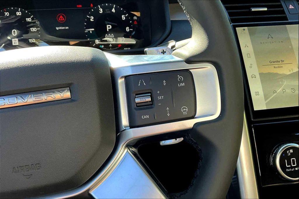 new 2025 Land Rover Discovery car, priced at $77,153