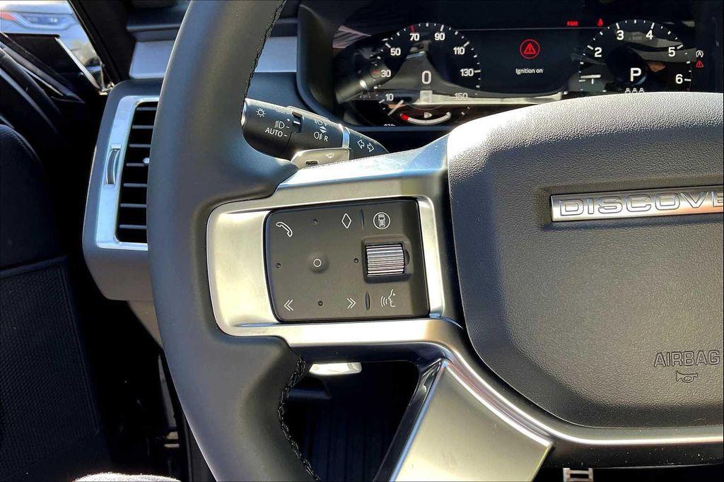 new 2025 Land Rover Discovery car, priced at $77,153