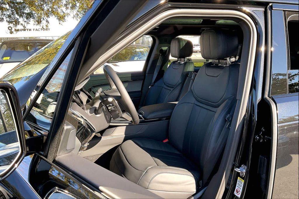 new 2025 Land Rover Range Rover Sport car, priced at $92,130