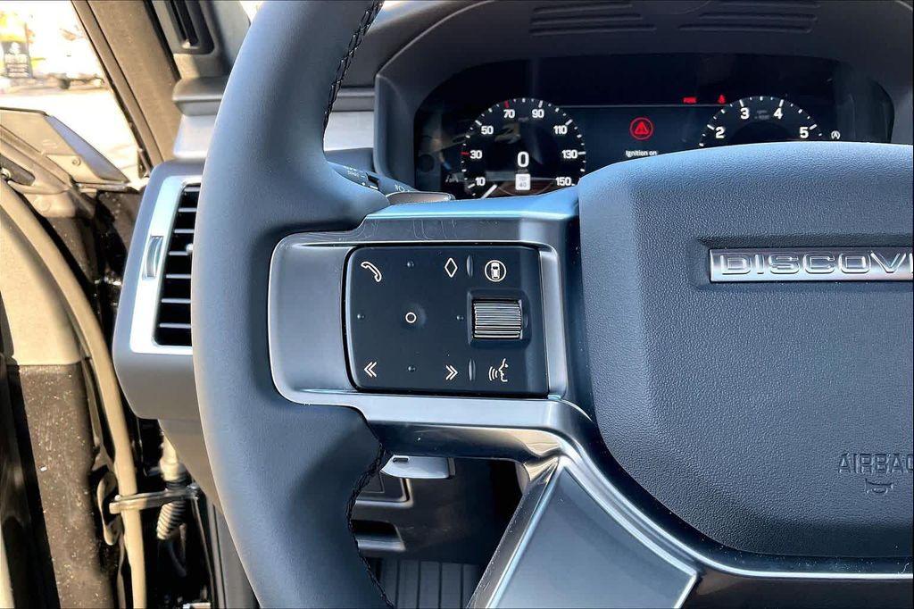 new 2026 Land Rover Discovery car, priced at $78,326