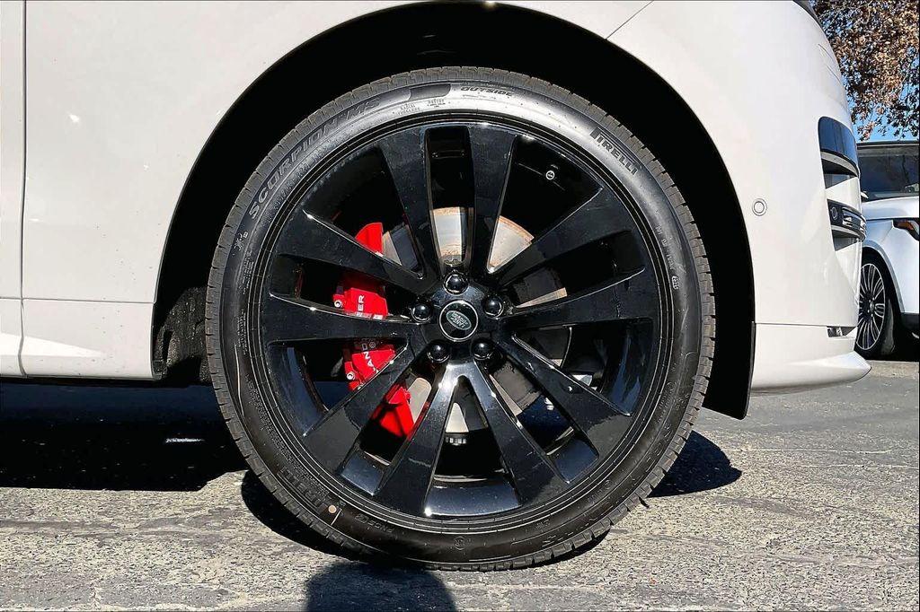 new 2025 Land Rover Range Rover Sport car, priced at $105,390