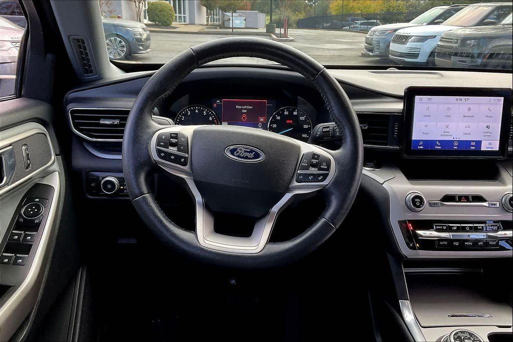 used 2023 Ford Explorer car, priced at $31,999