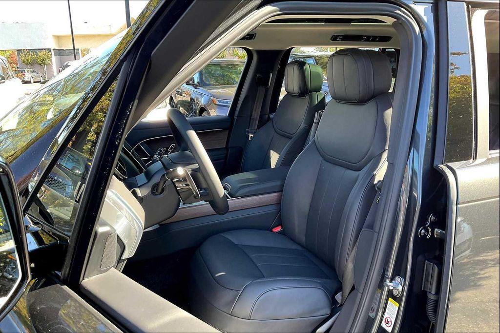 new 2025 Land Rover Range Rover car, priced at $149,405