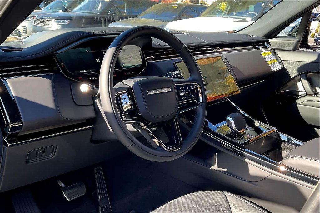 new 2025 Land Rover Range Rover Sport car, priced at $104,895