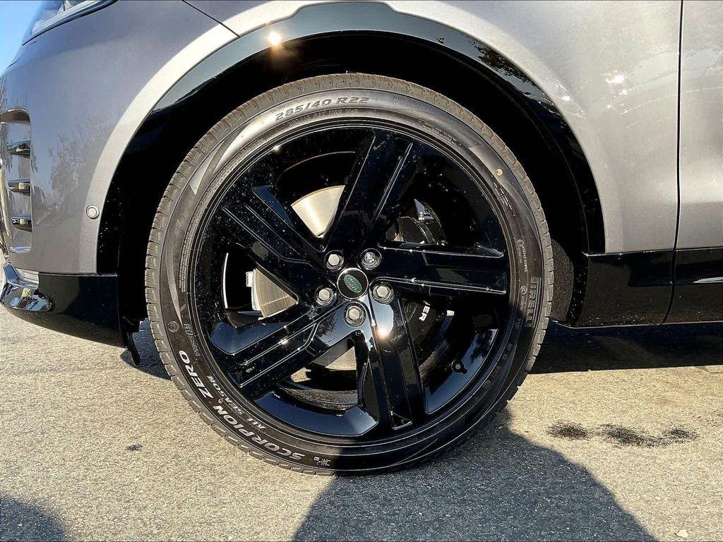 new 2025 Land Rover Discovery car, priced at $80,828