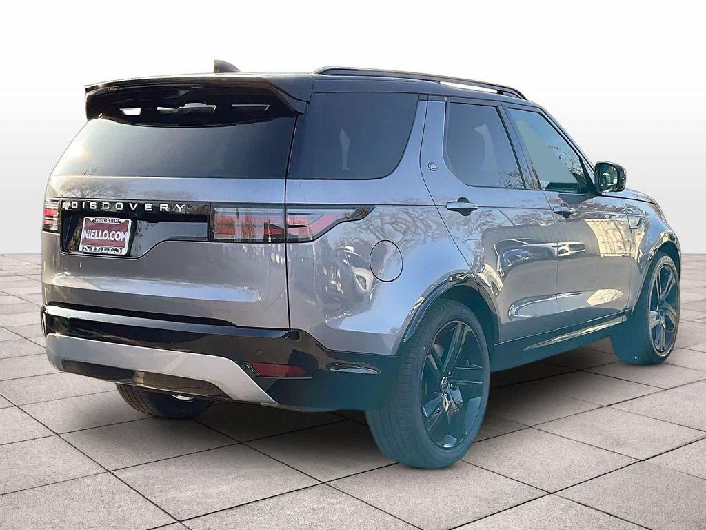 new 2025 Land Rover Discovery car, priced at $80,828