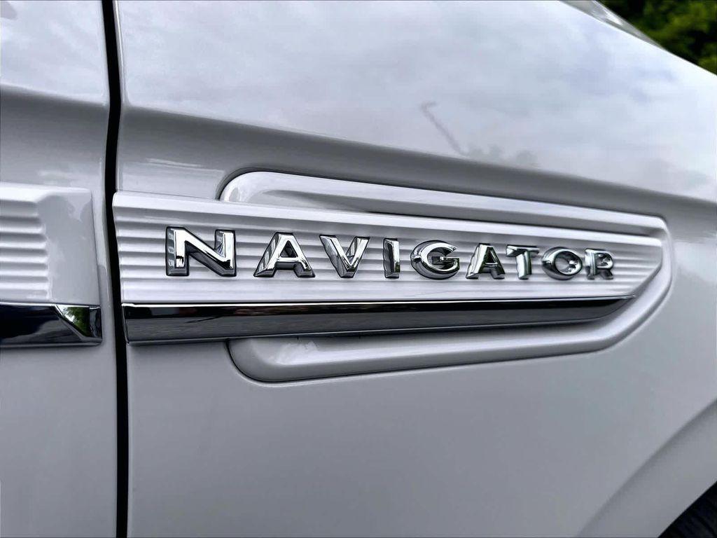 used 2024 Lincoln Navigator car, priced at $73,799