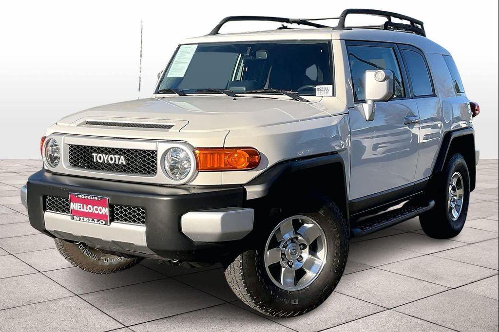used 2010 Toyota FJ Cruiser car, priced at $34,998