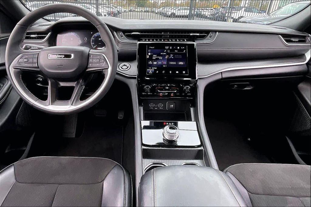 used 2024 Jeep Grand Cherokee car, priced at $34,799