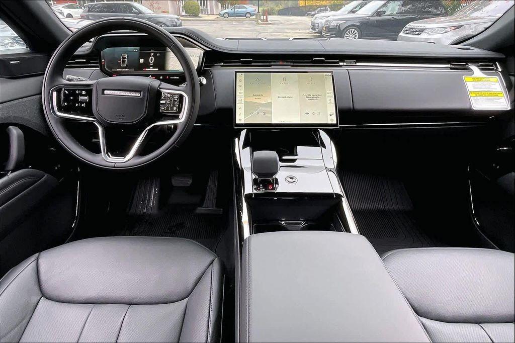 new 2025 Land Rover Range Rover Sport car, priced at $91,025
