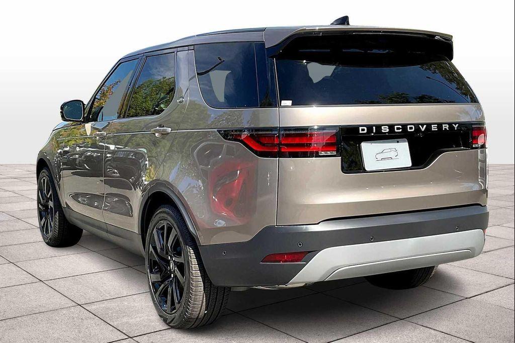 new 2025 Land Rover Discovery car, priced at $67,803