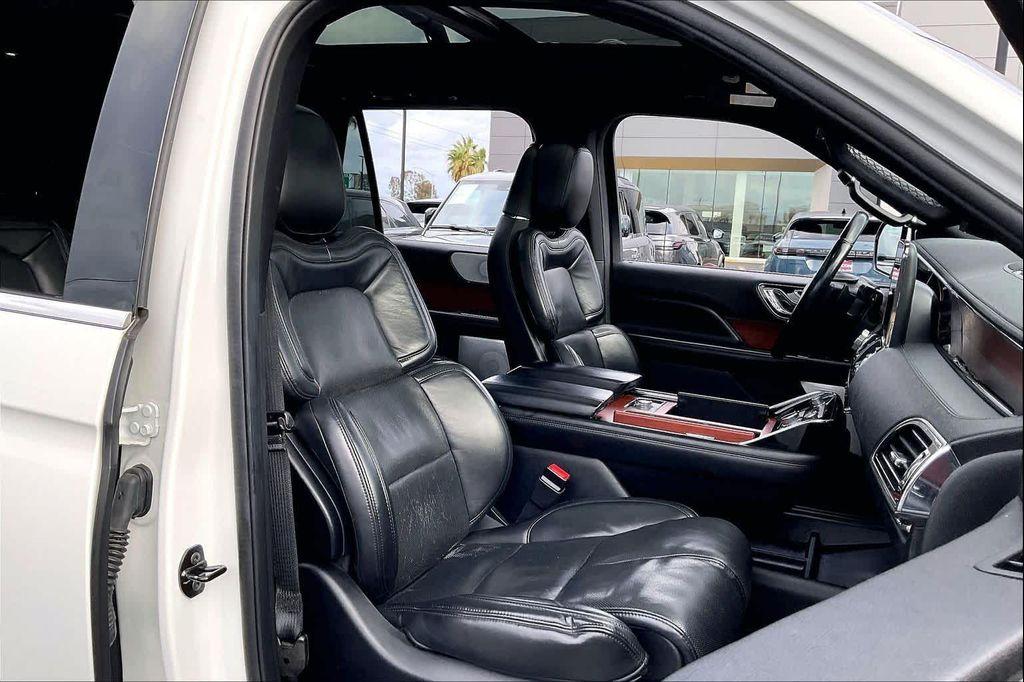used 2020 Lincoln Navigator car, priced at $37,399