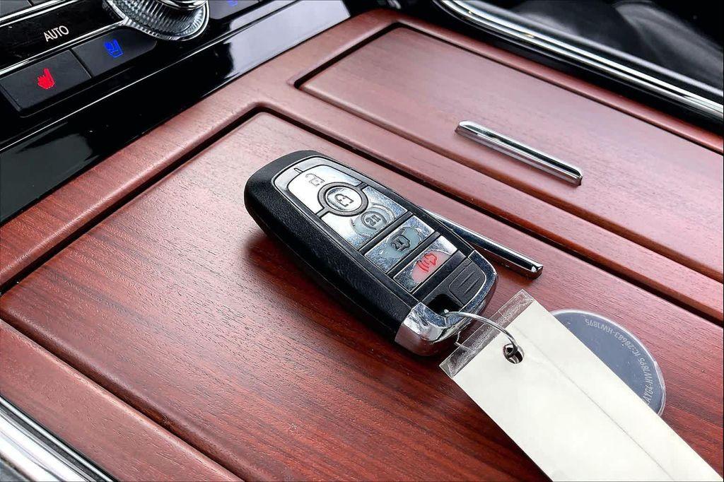 used 2020 Lincoln Navigator car, priced at $37,399