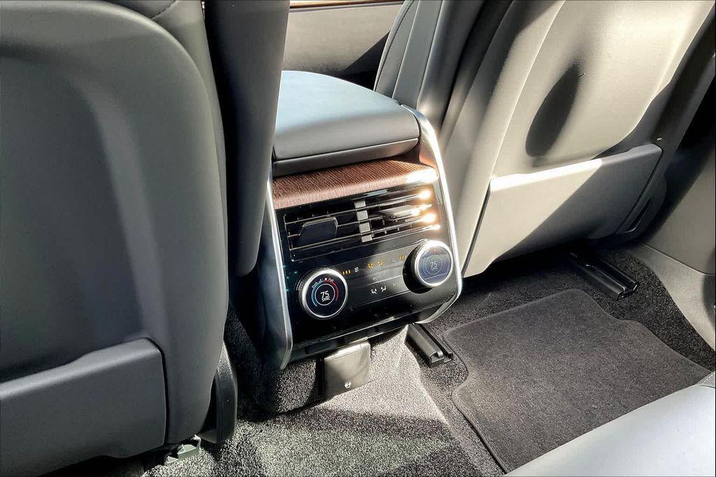 new 2025 Land Rover Range Rover car, priced at $138,065