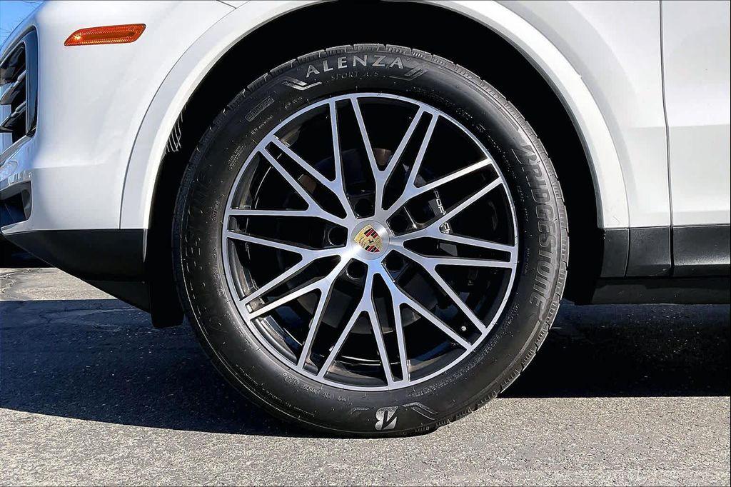 used 2024 Porsche Cayenne car, priced at $80,999