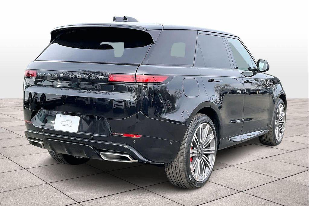new 2025 Land Rover Range Rover Sport car, priced at $101,900