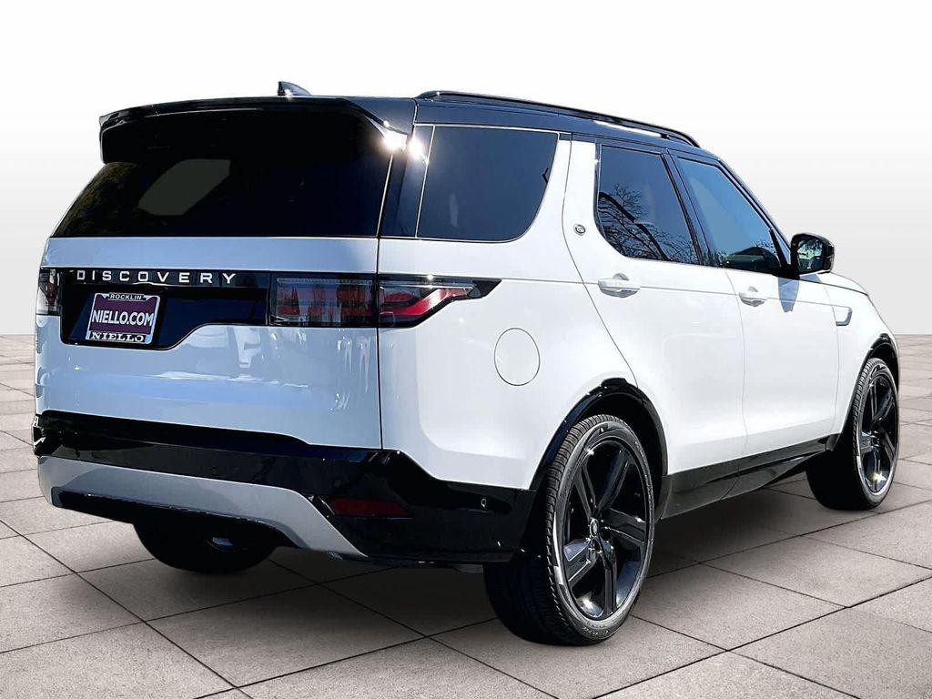 new 2026 Land Rover Discovery car, priced at $77,076