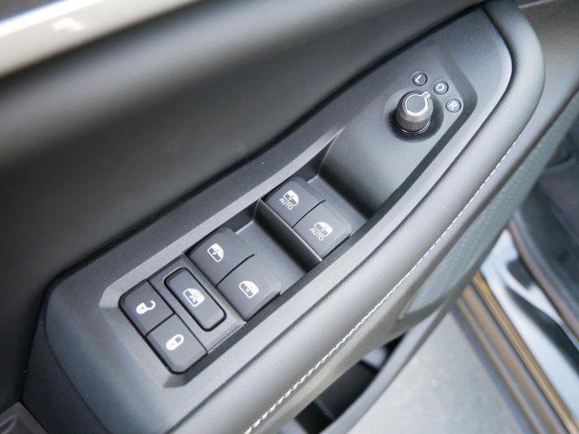 new 2025 Jeep Grand Cherokee car, priced at $45,104