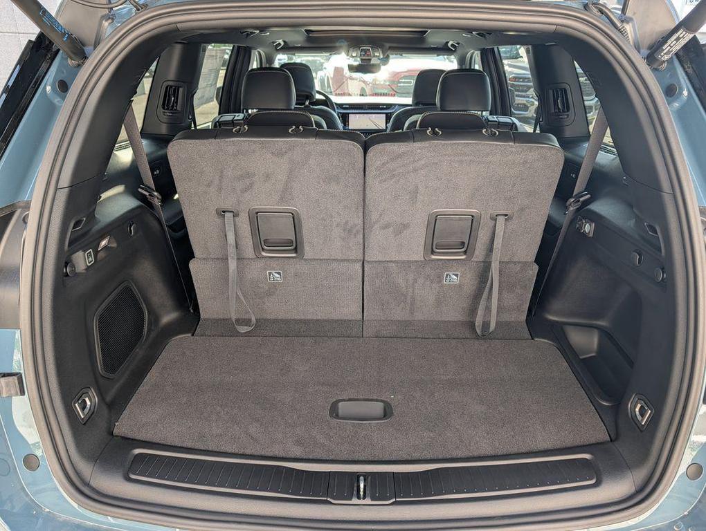 new 2026 Jeep Grand Cherokee L car, priced at $48,223