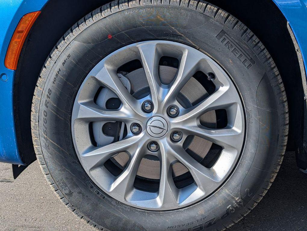 new 2026 Chrysler Pacifica car, priced at $45,084